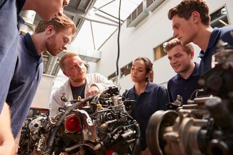 BAE Systems (Earn And Learn From Classroom To Qualified)